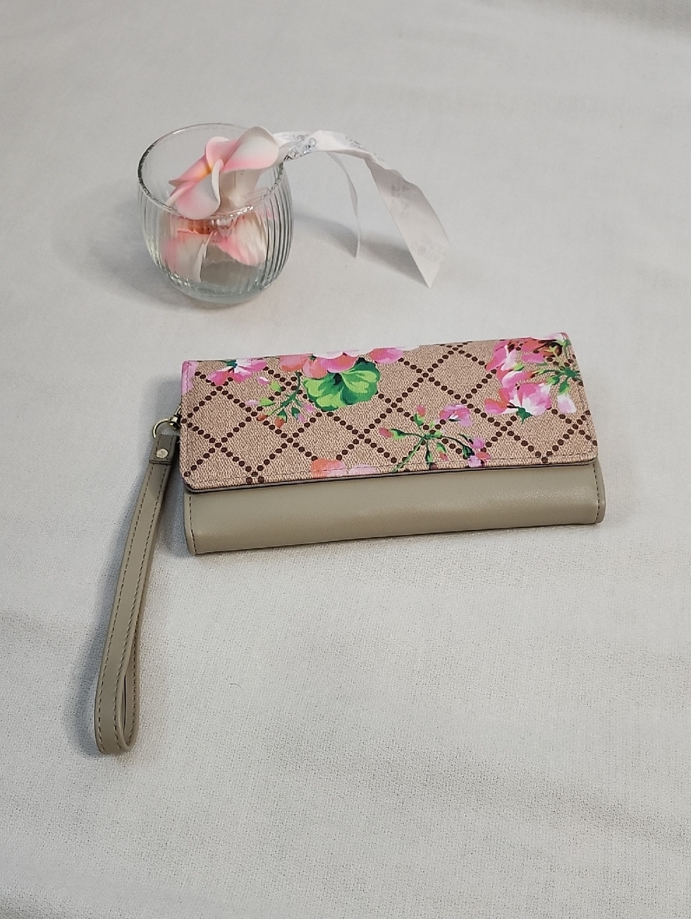 AR New York Floral Pattern Wristlet Wallet